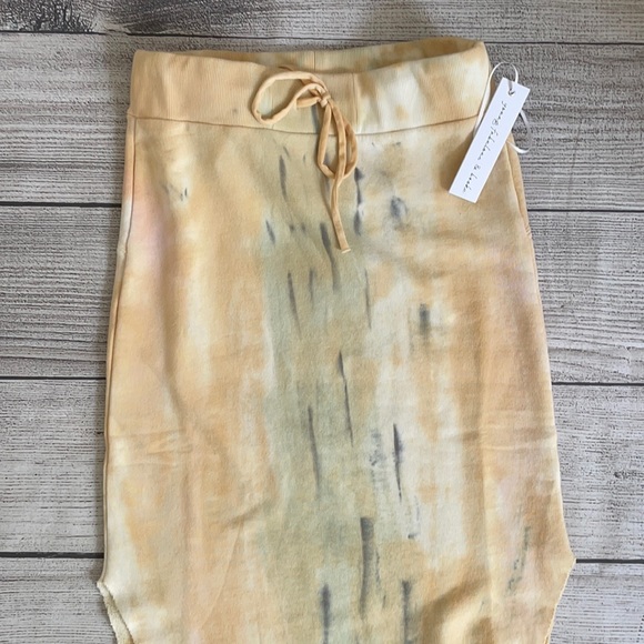 Young Fabulous & Broke Dresses & Skirts - NWT YOUNG FABULOUS BROKE Gigi Midi TIE DYE Skirt S